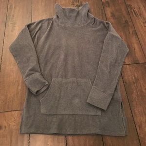 Fleece turtleneck
